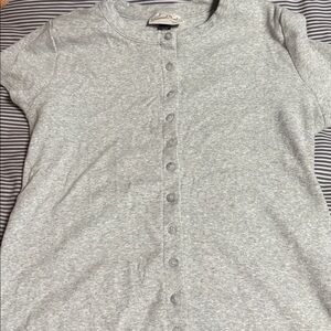 Women’s universal thread short sleeved button front shirt